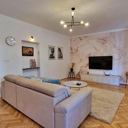 Apartment Hana Omiš Екстериор снимка