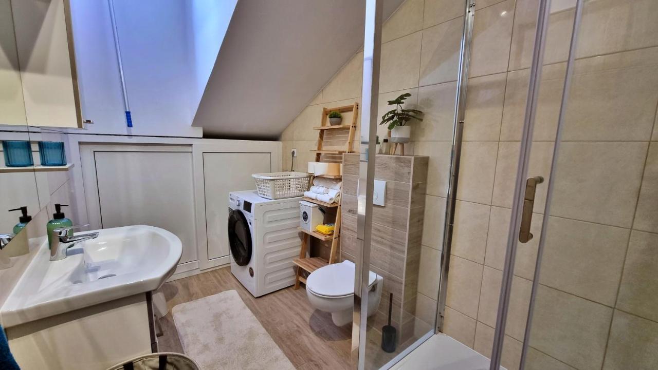 Apartment Hana Omiš Екстериор снимка