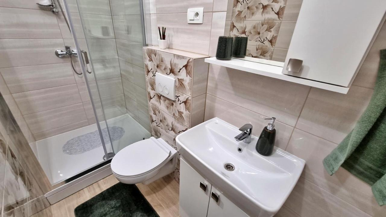 Apartment Hana Omiš Екстериор снимка