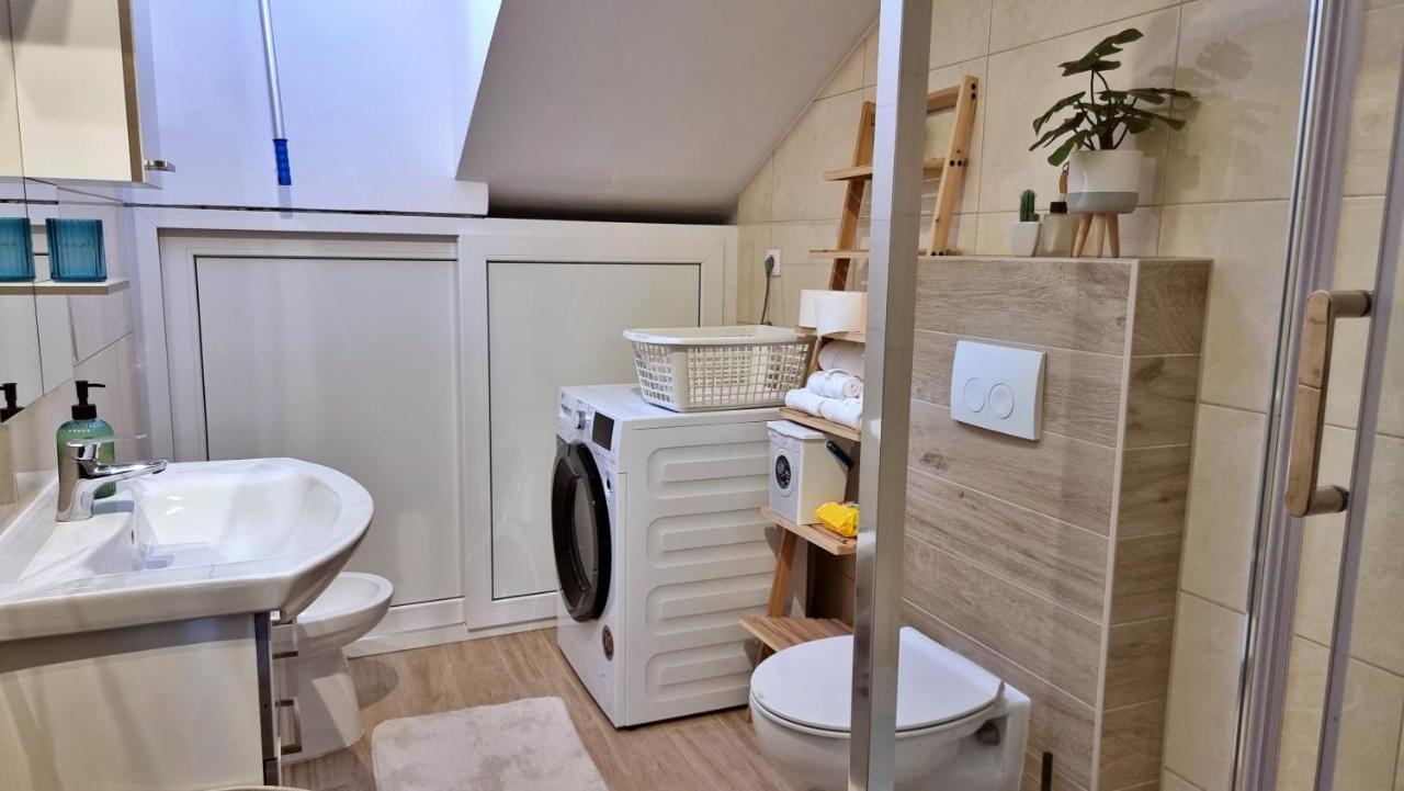 Apartment Hana Omiš Екстериор снимка
