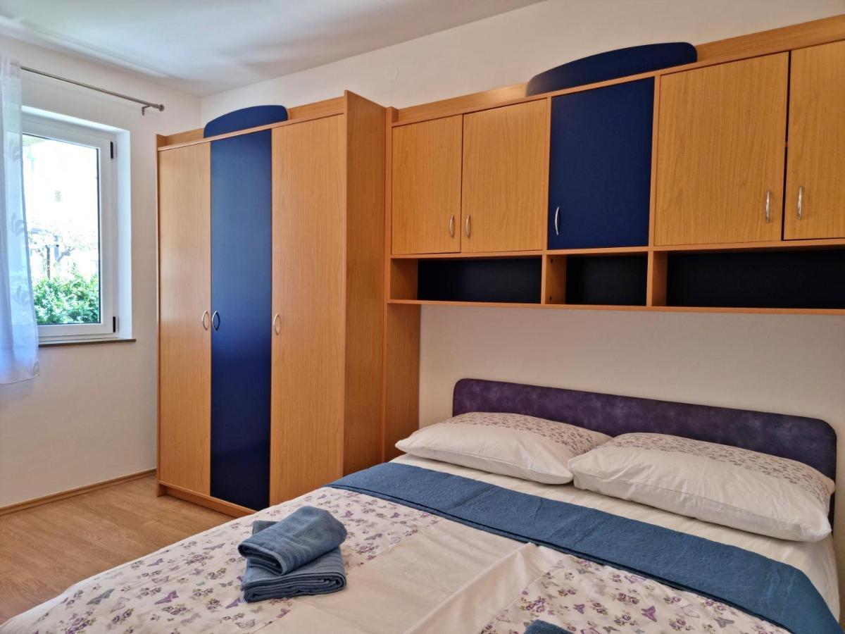 Apartment Hana Omiš Екстериор снимка